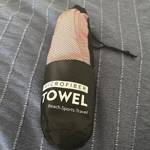 Microfiber Travel Towel in Black and Pink